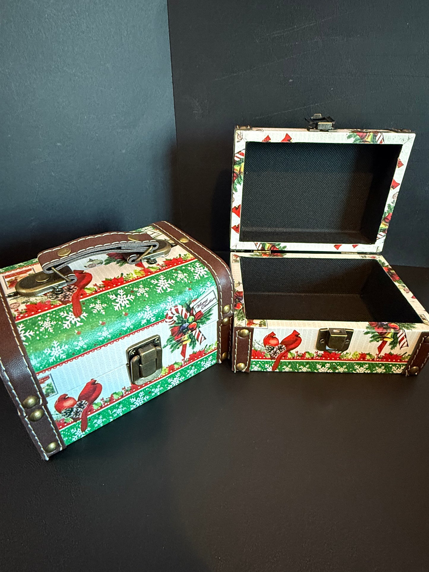 Vintage Storage Box - Christmas 🎄
