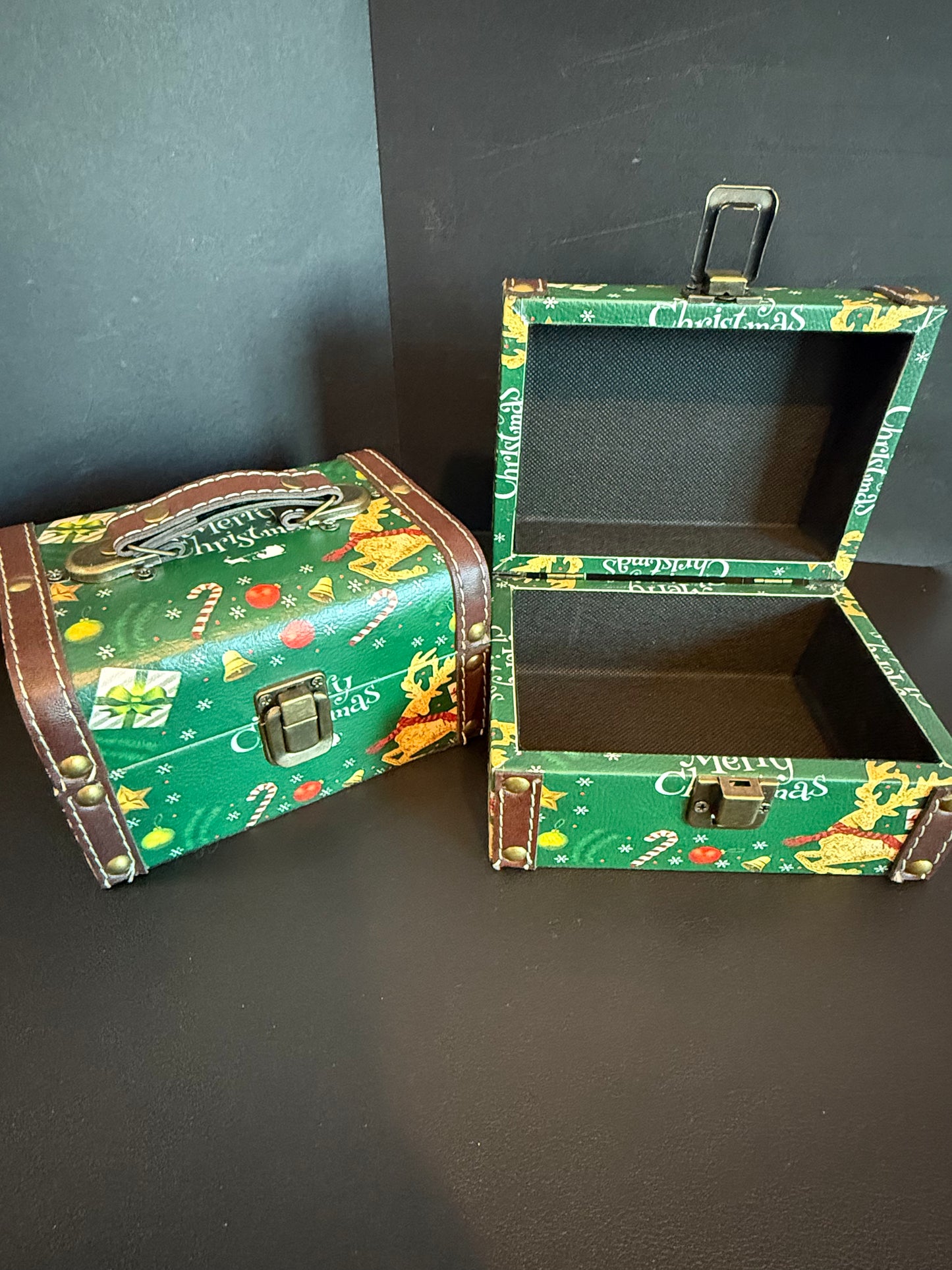 Vintage Storage Box - Christmas 🎄